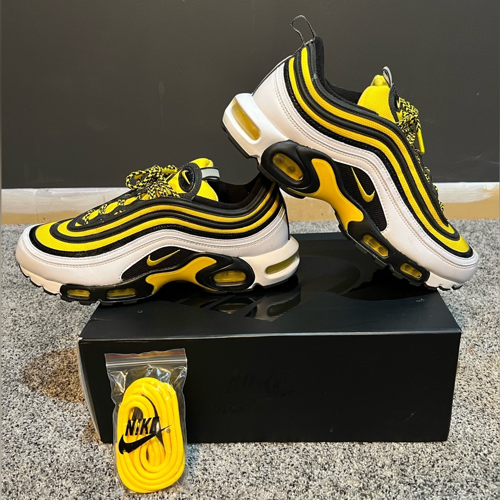 Nike Air Max Plus 97 - Frequency Pack